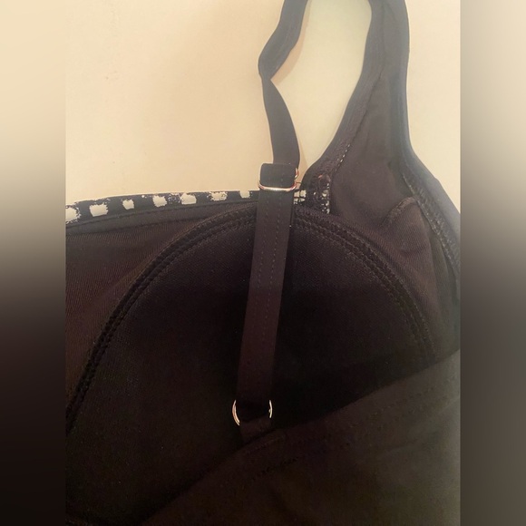 NWT Calvin Klein Woman’s Full Coverage Pleated Panel One Piece Swimsuit Size 6 - Picture 11 of 13